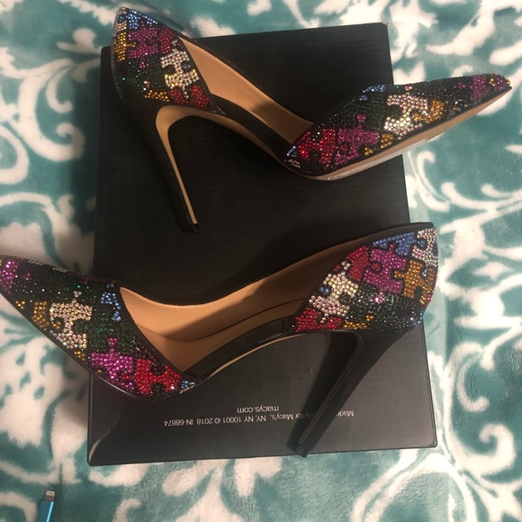 Multi Colored Sparkle Puzzle Size 5 Shoes by Inc - Picture 4 of 6